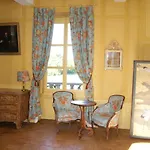 Chateau Du Blanc Buisson Bed and Breakfast 3*