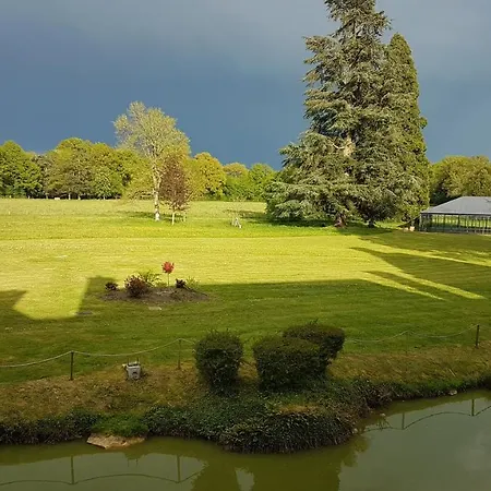 Bed and Breakfast Chateau Du Blanc Buisson