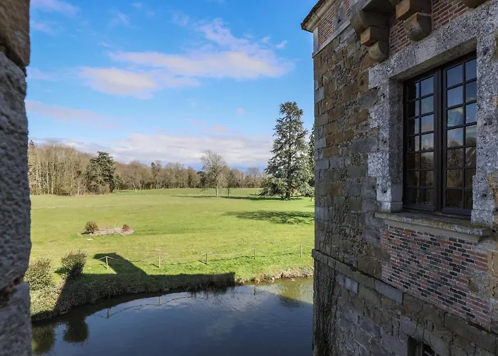 Chateau Du Blanc Buisson فندق مبيت وإفطار Saint-Pierre-du-Mesnil