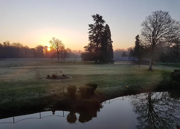 Chateau Du Blanc Buisson 3* Saint-Pierre-du-Mesnil